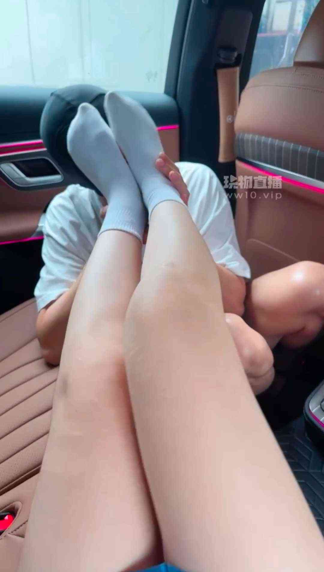 111523p92a2t010c1bea1t.jpg