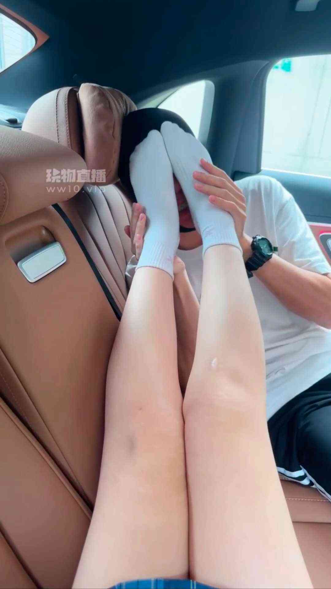 111526zcwy6660zz9st06s.jpg