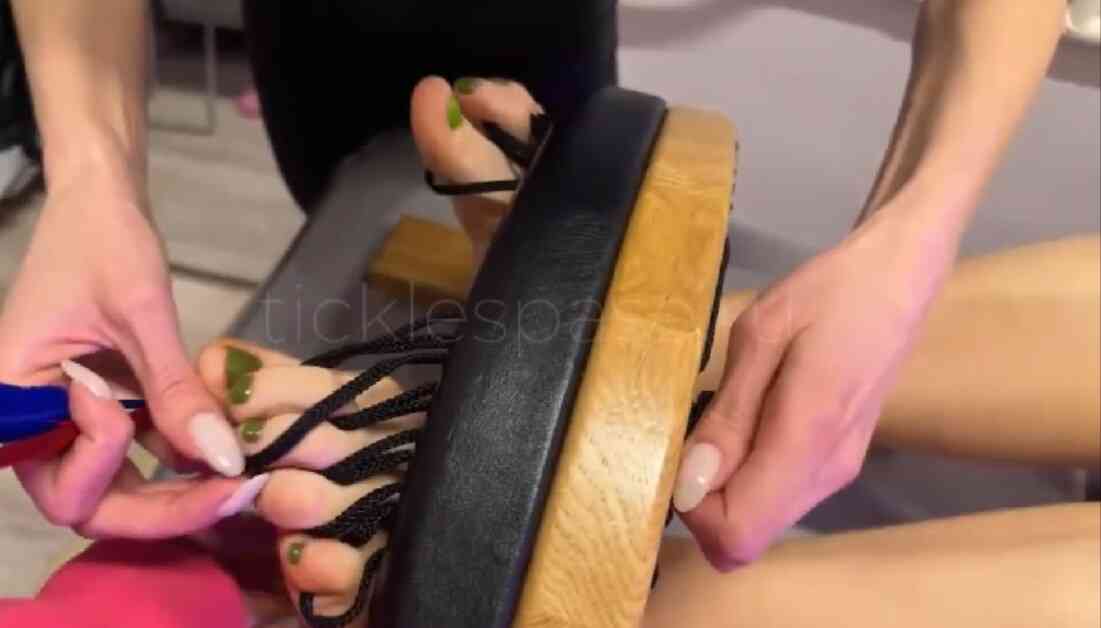 235155mxvuhf2nxvnnku95.jpg
