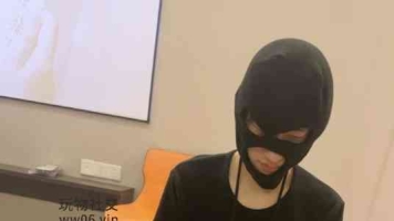 【沐沐大大】高中生也开始玩贱狗，贱狗被玩的瘦弱不堪88654