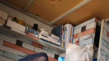 真实:二次元学生宿舍自己展示脚丫