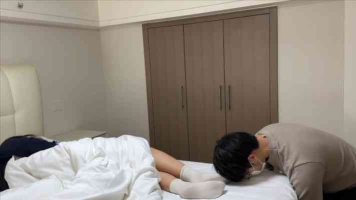 【208宿舍】伺候起床清理鞋底