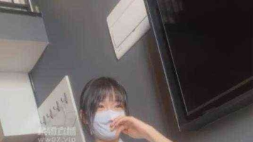 【素人】清纯jk女大被狂tian丝袜脚